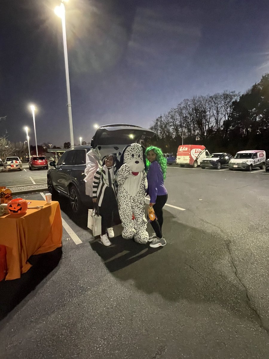 michele minniear (@micheleminniear) on Twitter photo 8452 Hadley Trunk or Treat 2022 @HouleHeathe <a href="/marantes1/">Marcelo Arantes</a> <a href="/DanielleKida1/">Danielle Dion Korell</a> <a href="/HadleyDepot/">Hadley Home Depot</a> 8452 Hadley Trunk or Treat 2022 @HouleHeathe <a href="/marantes1/">Marcelo Arantes</a> <a href="/DanielleKida1/">Danielle Dion Korell</a> <a href="/HadleyDepot/">Hadley Home Depot</a>