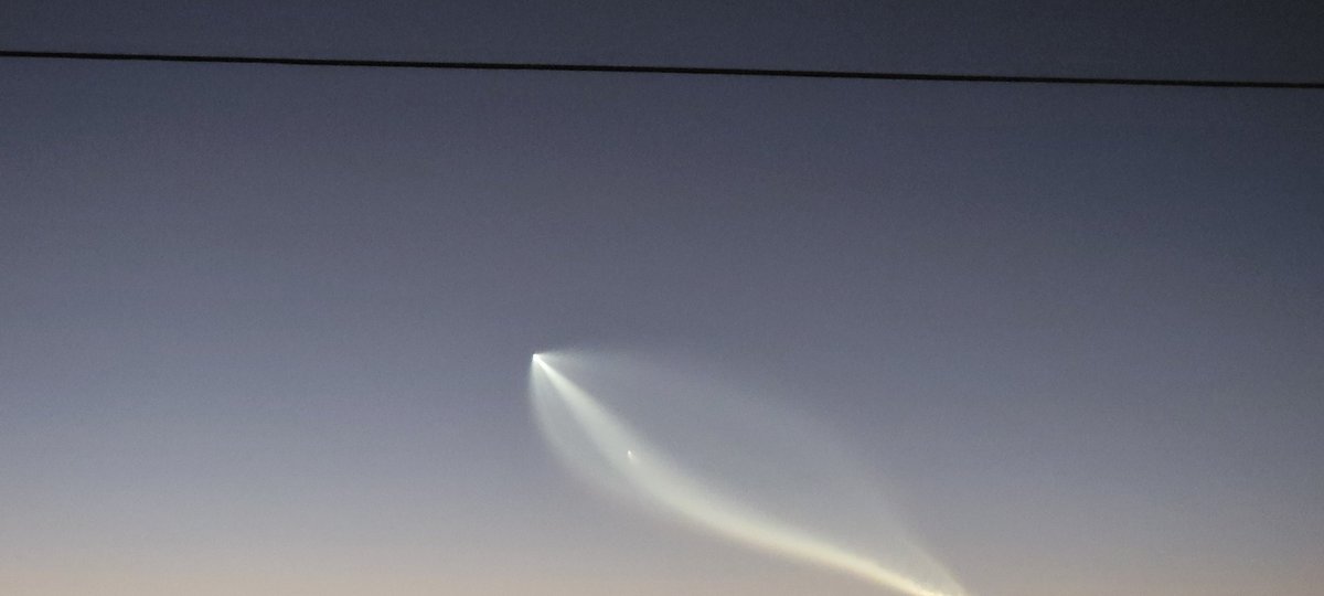 RoadSideRescue4's tweet photo. @SpaceX view from Marana , Arizona https://t.co/P9sa8jt552