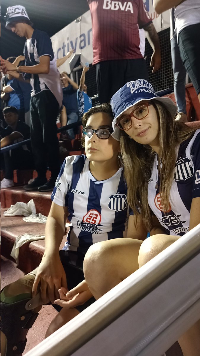 claributeler's tweet photo. Ayer lleve por primera vez a mi hnito a ver a Talleres fuera de Córdoba. Su carita de felicidad y emoción no me la olvido más 🥺❣️ https://t.co/lYi9hDr3aW