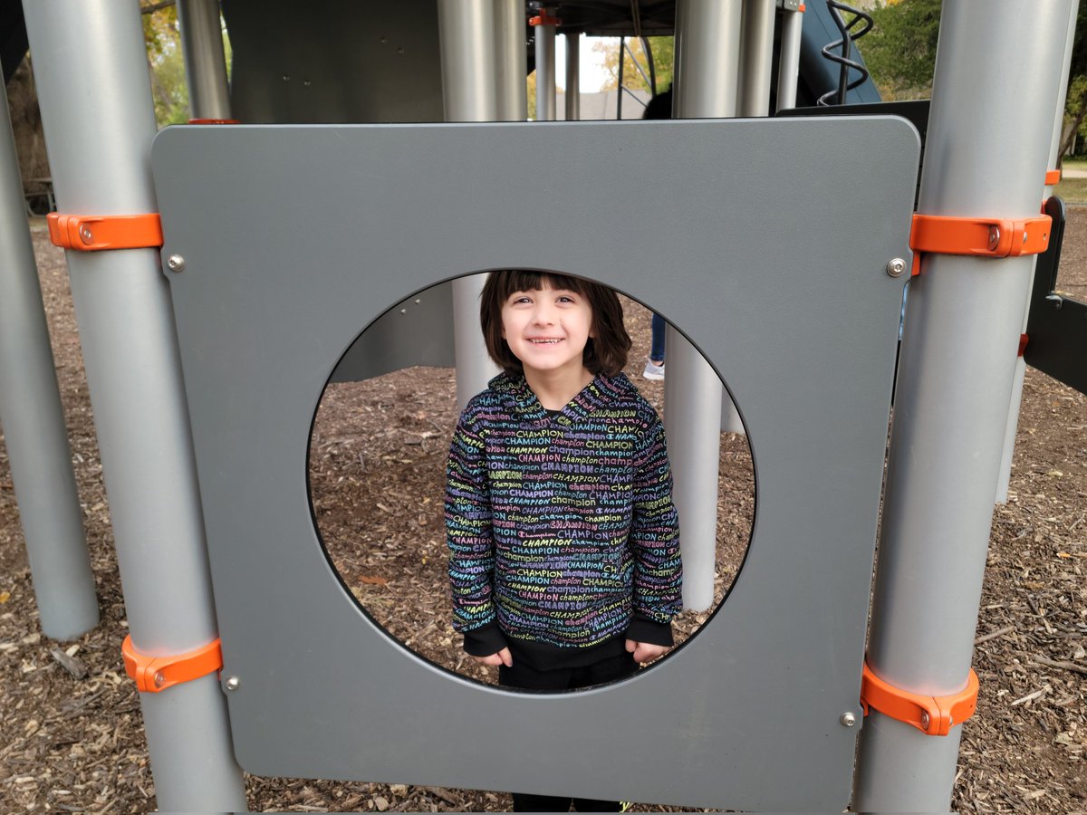 SunsetPreK's tweet photo. We managed to get in both field trips to Sunset Park before the rain came! We looked for signs of fall and talked about traffic and walking safety. A parent gave us hot cocoa and marshmallows for a special treat when we got back to school. It was a great day! https://t.co/8tWACTQrbR