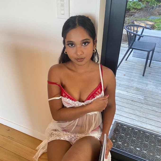 White lace is the sexiest  https://t.co/tQ6ZkQu1d2  #onlyfans #nsfw https://t.co/AR4ldxKEgc<a href="/tag/onlyfans"class="tags">#onlyfans</a><a href="/tag/nsfw"class="tags"><span>#nsfw</span></a>