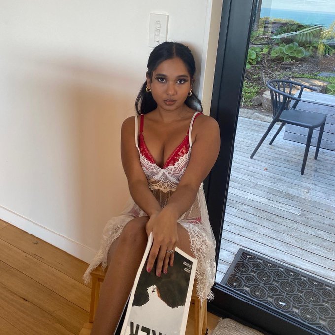 White lace is the sexiest  https://t.co/tQ6ZkQu1d2  #onlyfans #nsfw https://t.co/AR4ldxKEgc<a href="/tag/onlyfans"class="tags">#onlyfans</a><a href="/tag/nsfw"class="tags"><span>#nsfw</span></a>