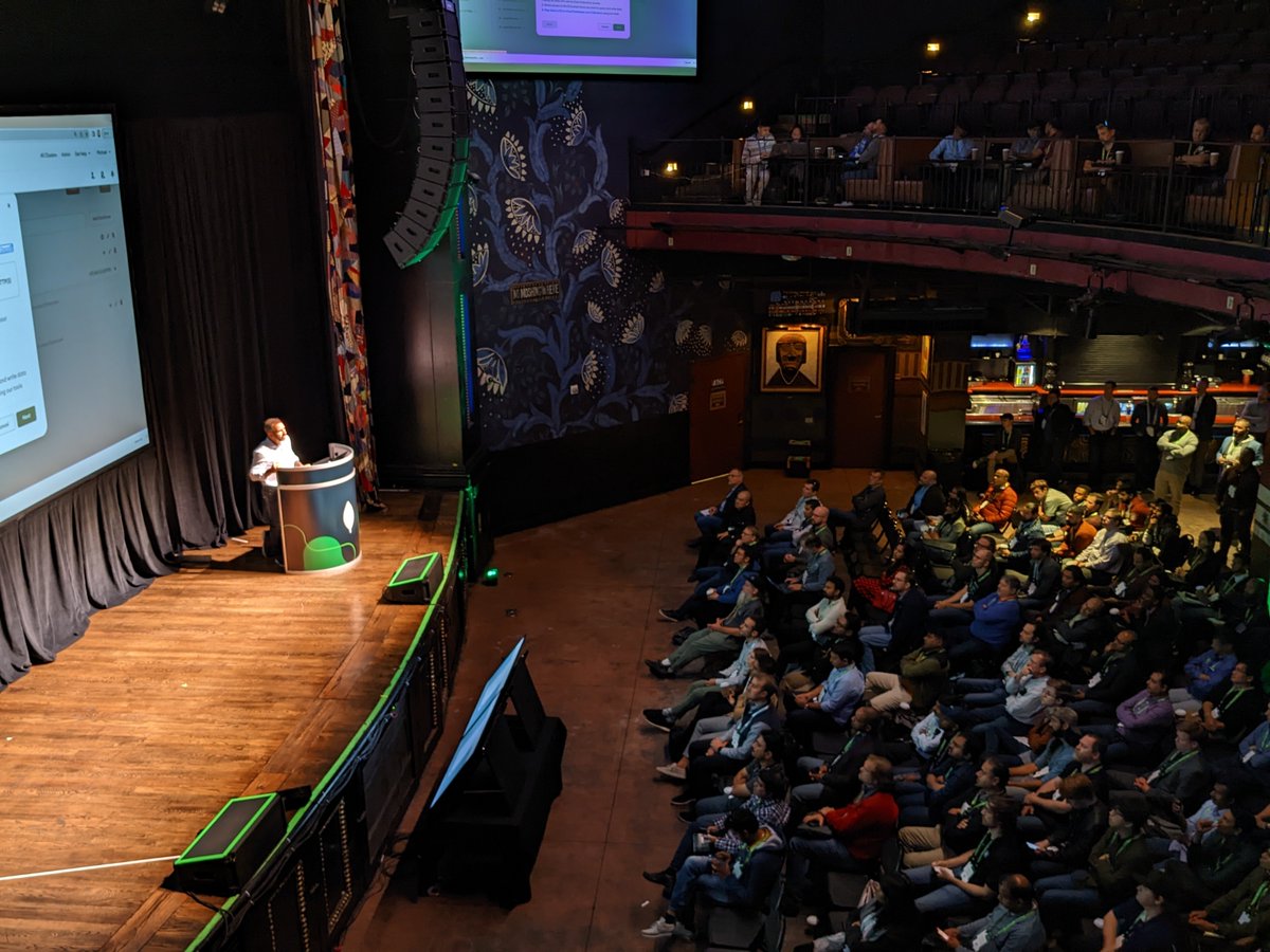 chuck.* 🥑 tweet media