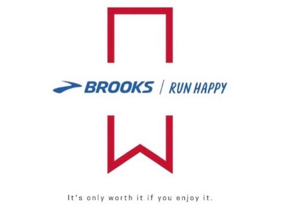 derekmehl's tweet photo. I want to give a MASSIVE thank you to @brooksrunning for outfitting @MichelobULTRA #TeamULTRA5.0 with gear to get us to the start line of the @nycmarathon
I’ve been running in Brooks gear for years and love my Ghosts. I’m so pumped to try the Hyperion Elite 3 racing flats! https://t.co/PVdFLFirET