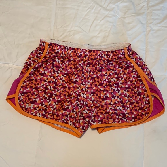 leopardess111's tweet image. So good I had to share! Check out all the items I'm loving on @Poshmarkapp from @Txtinner #poshmark #fashion #style #shopmycloset #unbranded #underarmour #normthompson: posh.mk/Vin5hrCVtub