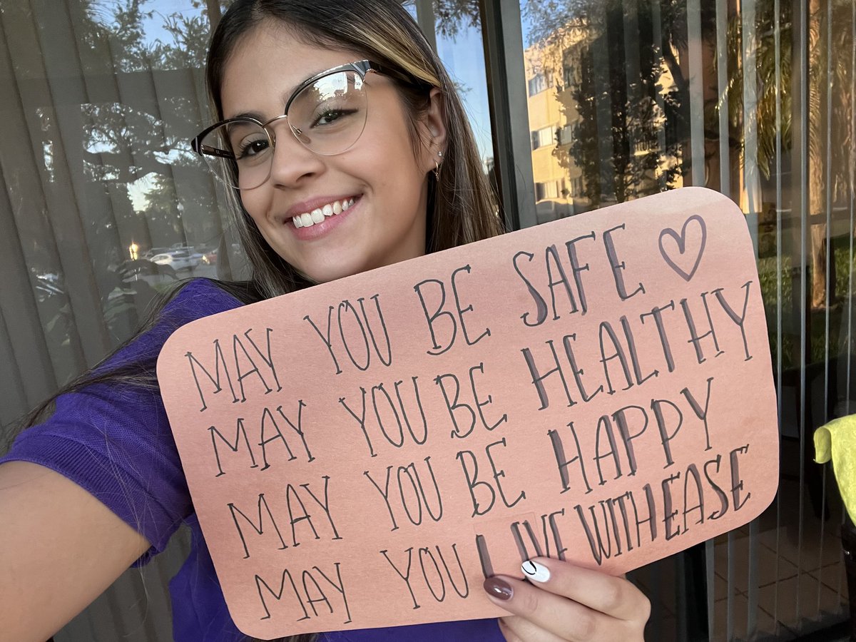 mariagcardenas8's tweet photo. Last day of the #772challenge !!🧘🏻♀️🤍☀️it’s been an amazing experience and i’ll continue including meditation in my life @CanizaresAliana @EmilyEsco24 @CeciliaValdesB1 and @_carlosg3 thank youuu!! https://t.co/5SZe2n8EQE