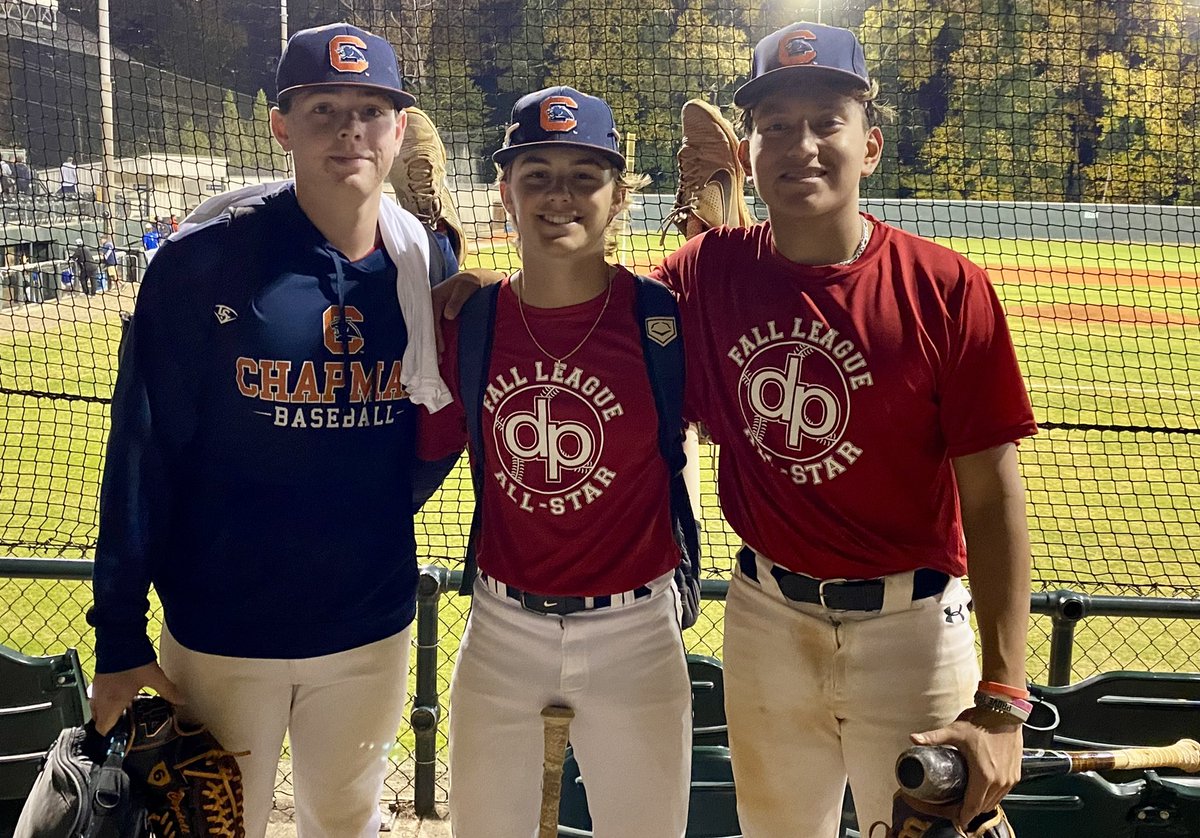 Another great night watching our guys compete in the <a href="/diamondprospect/">Diamond Prospects</a> Select Game. <a href="/CogdellJacob/">Jacob Cogdell</a>, <a href="/JarrenMetcalf/">Jarren Metcalf</a>, &amp; <a href="/1johann_10/">Johann Rodriguez</a> are a big part of what makes OUR program special.

Congrats to Jacob for winning the golden arm award tonight as well. 

#PLAYtheSTANDARD
#MATTHEW2312