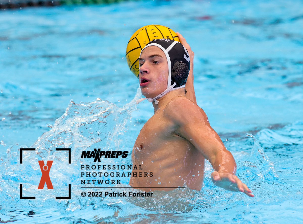 SnapPicsSA's tweet image. MaxPreps photographs Pharr-San Juan-Alamo North vs  Clark UIL 6A Region 4 Semifinal water polo. All image can be seen here: maxpreps.com/photography/ga…