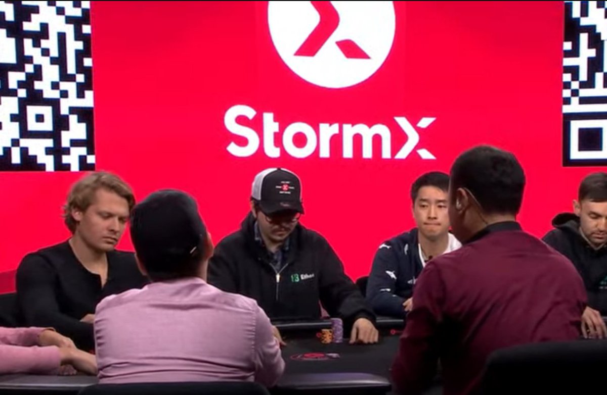 SPmyBills's tweet photo. Easily the most talked about item at the event. Shingo's amazing hat and playing. #BAPmore #ALLBRO
@shingolavine @SeViChE_SVCE @neson110 @SimonYuSEA https://t.co/xENvyPiP7O