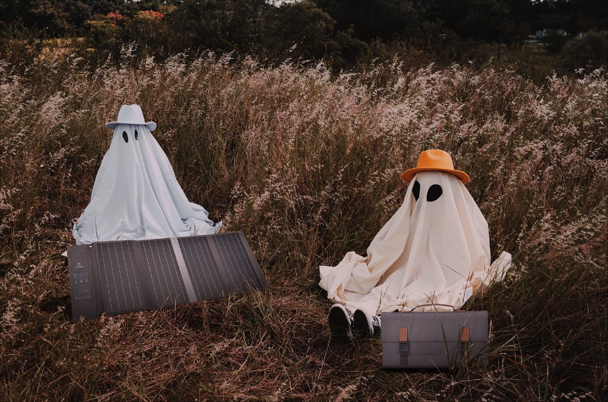 👻BigBlue 36W Solar Pnale Halloween Sale🎃
Time: Oct 28th 0:00 - Nov 1st 24:00 (PST)
💀Original Price $109.99  $30 OFF  Discount Price $79.99🥳
👉: bigblue-tech.com/.../solarpowa-…...
🎉Super low price, please look forward to it🥰
#bigblue #solarpanel #halloween #deal #Sale #hiking