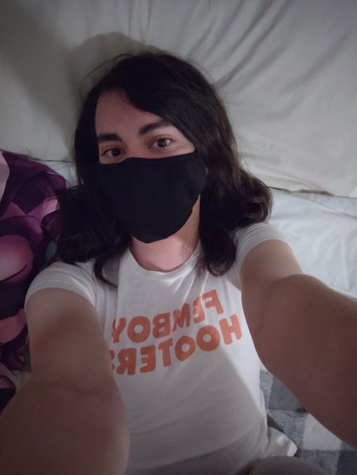 Okay,I better get some sleep. haha Have a good night, everyone! ??? https://t.co/aGVO5Q5cgM