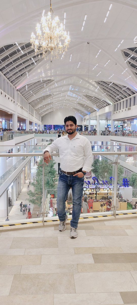 asifkhanks's tweet photo. बहुत याद आते हैं वह वक्त जो बीत गए हैं https://t.co/FbMVCxptnX