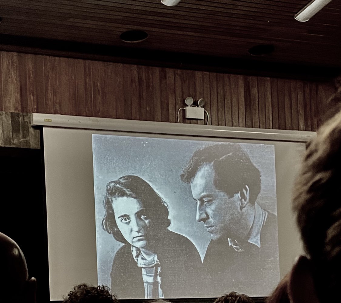 Hiding in plain sight, a brutalist beauty, the backdrop for the launch of Elain Harwood’s brilliant new book Brutal Britain: Buildings of the 1960s and 1970s <a href="/Elain540/">Elain Harwood</a> <a href="/C20Society/">C20 Society</a> <a href="/BatsfordBooks/">Batsford Books</a> <a href="/Acland_Burghley/">Acland Burghley</a> greyscape.com/product/brutal…