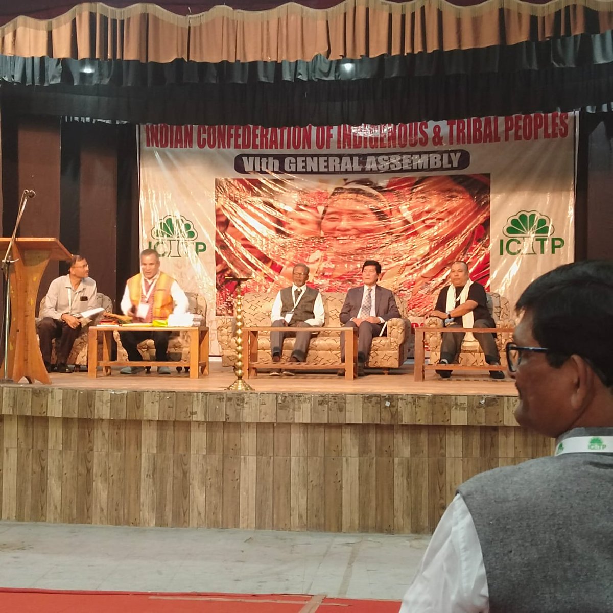 भारतीय आदिवासी संगम की छठी जनरल असेंबली गुवाहाटी में , जिसमें 18 राज्यों के प्रतिनिधि भाग लेंगे इस जनरल असेंबली मे "सुरक्षात्मक संविधान में असुरक्षित है आदिवासी" विषय पर वक्तव्य