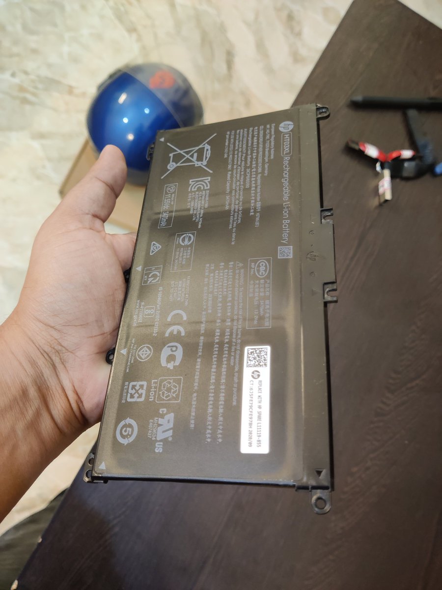 <a href="/HPIndia/">HP India</a> Any care for this dangerous battery ? 
Are you insensitive ?