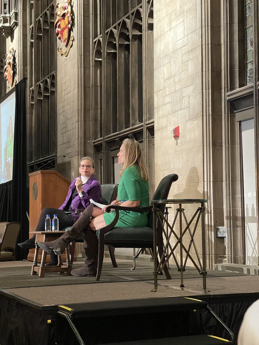 JulieGobin4's tweet photo. So glad to be back f2f to represent @DowNewsroom at the @ChicagoBooth Women in Business Conference #CWiB . Love to talk to those amazing future women leaders. Icing on the cake…@ValerieJarrett as a keynote speaker *starstruck* https://t.co/SMMQOw2z6z