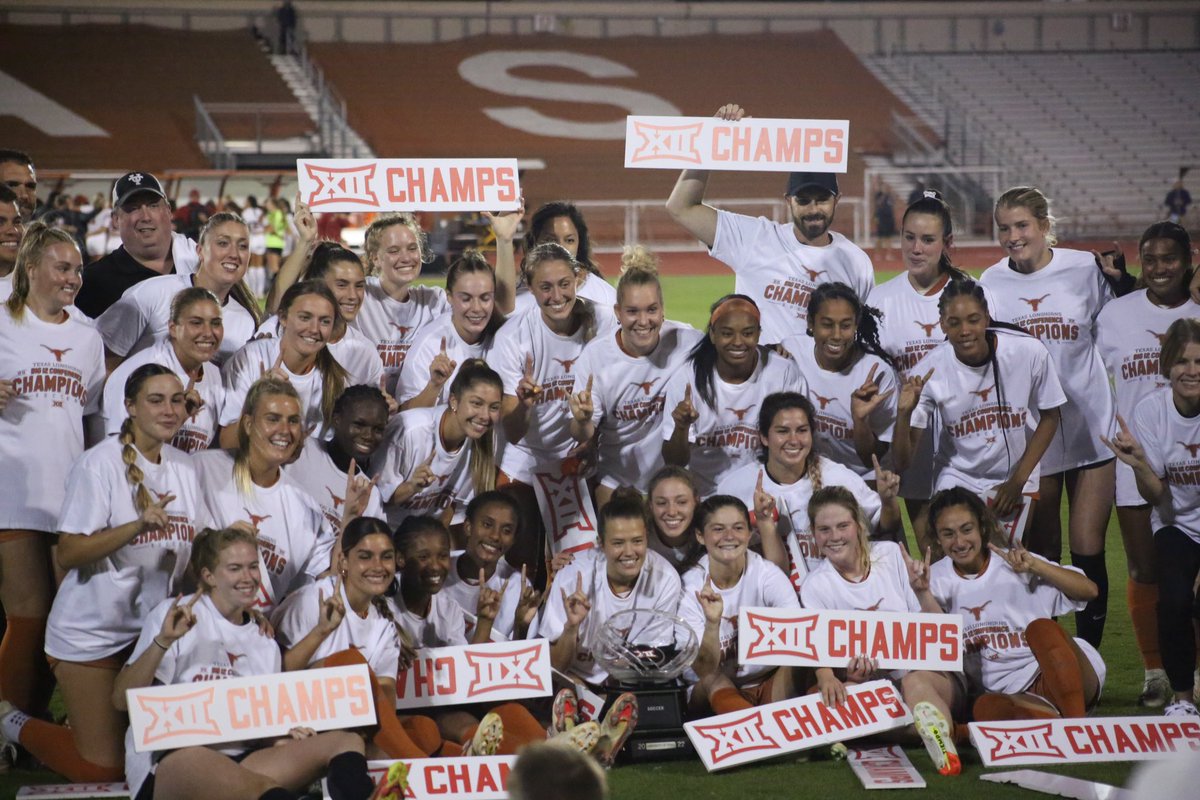 Outright Big 12 CHAMPS 🏆 @TexasSoccer takes down OU 3-1 to earn the regular-season crown.