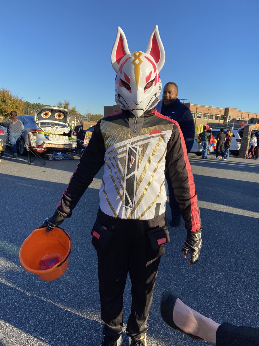 Daphne Rogers tweet media