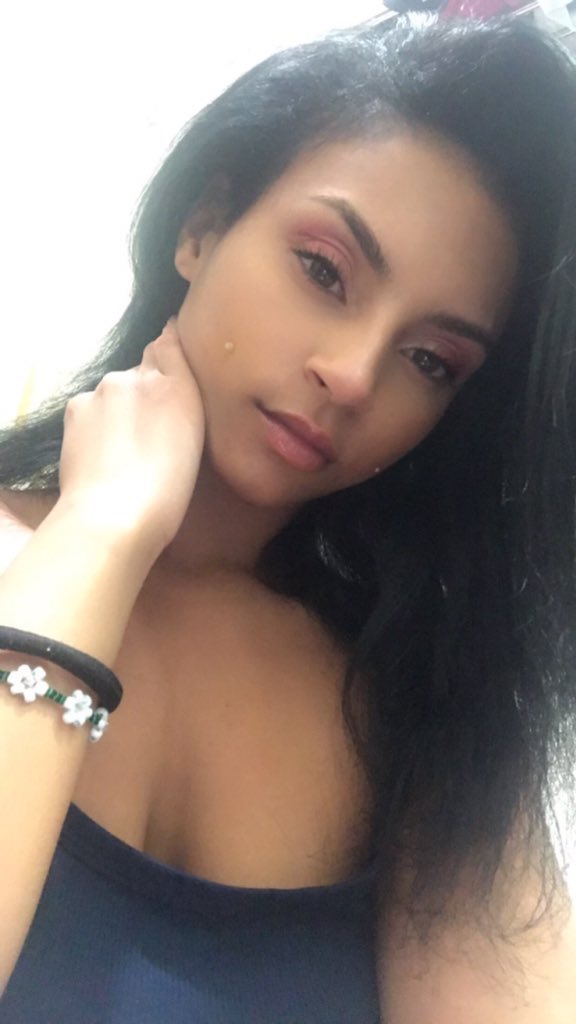 MsLaniDior's tweet photo. Randoms For you Guys 🦋 https://t.co/8AEvYK3Bbs