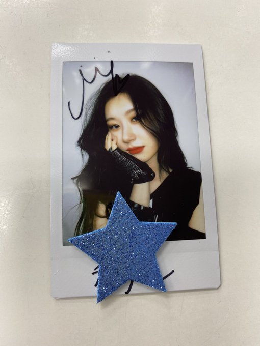品質が完璧 ITZY blah チェリョン チェキ ポラロイド タワレコ rauquen.cl