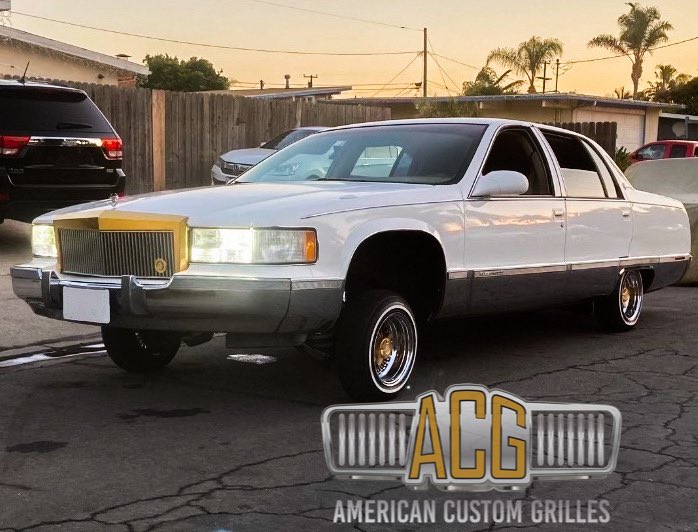 CustomGrilles's tweet photo. Friday gold teeth #lowriders #donk @cadillac https://t.co/HnJ4WE0EOJ