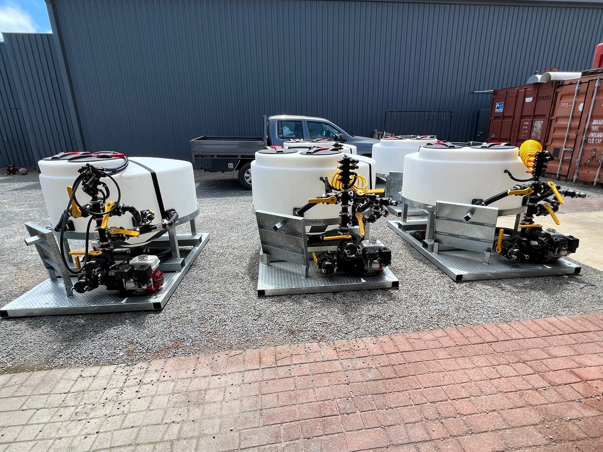 SprayShop tweet media