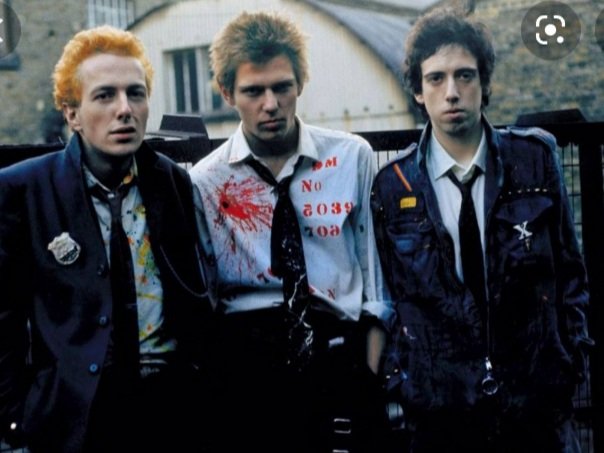 MgSanremo's tweet image. The Clash 77