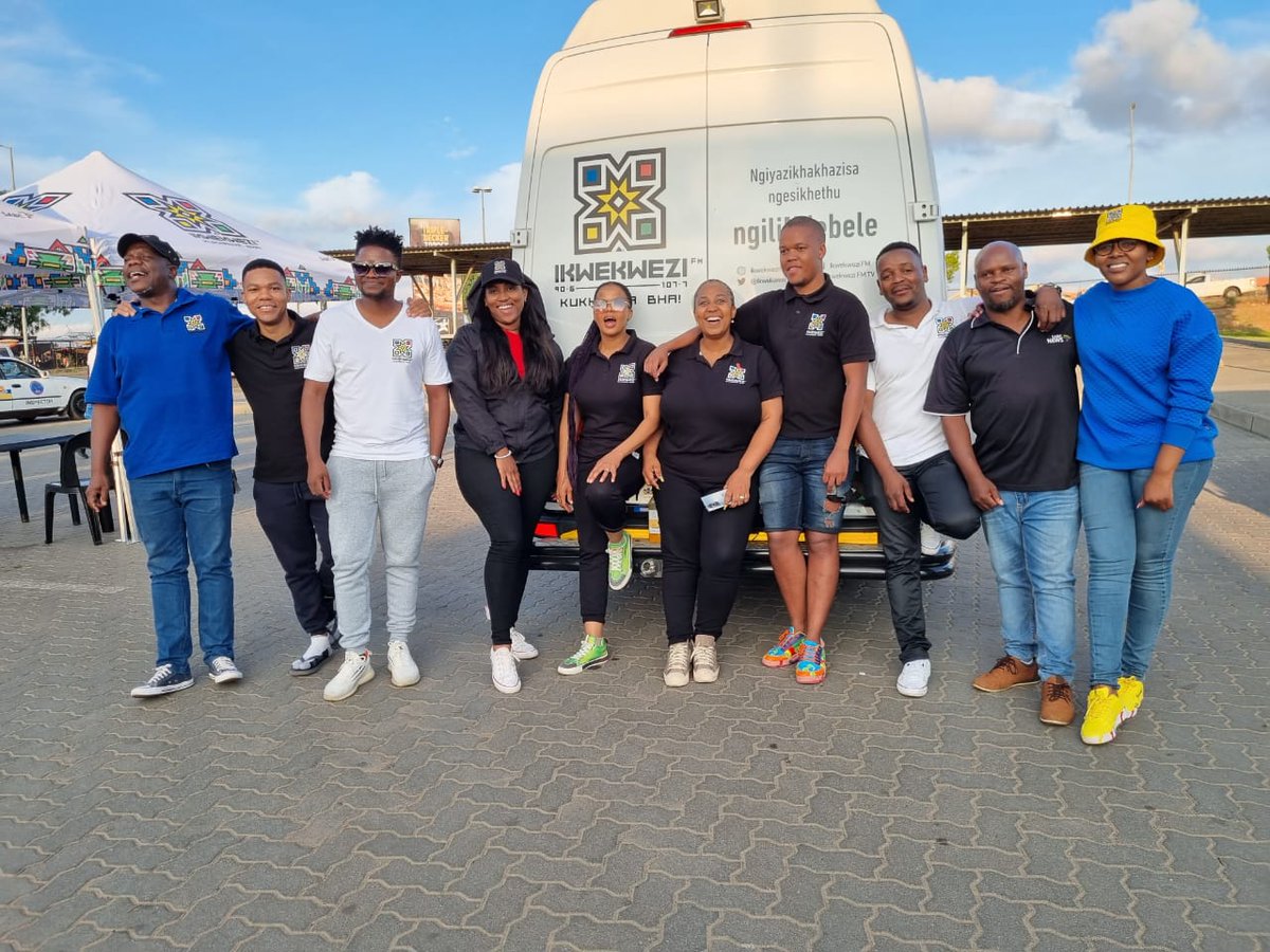 RealDj_rvoonah (@realdj_rvoonah) on Twitter photo #Sivukilebreakfast629
BOEING RNB629 βοΈ βοΈ π₯ π₯ π₯
#HappyFriday Lotjhani π π π
#Winningteam nge #TransportMonth #RNB
<a href="/Ikwekwezi_FM/">Ikwekwezi FM</a> @SivukileBShow <a href="/RealDJ_Rvoonah/">RealDj_rvoonah</a> <a href="/bussaimathebula/">Bussai πΏπ¦πΏπ¦πΏπ¦</a> <a href="/Bathabilemaben9/">Bathabilemabena</a> π₯ π₯ π₯ π₯ #Sivukilebreakfast629
BOEING RNB629 βοΈ βοΈ π₯ π₯ π₯
#HappyFriday Lotjhani π π π
#Winningteam nge #TransportMonth #RNB
<a href="/Ikwekwezi_FM/">Ikwekwezi FM</a> @SivukileBShow <a href="/RealDJ_Rvoonah/">RealDj_rvoonah</a> <a href="/bussaimathebula/">Bussai πΏπ¦πΏπ¦πΏπ¦</a> <a href="/Bathabilemaben9/">Bathabilemabena</a> π₯ π₯ π₯ π₯