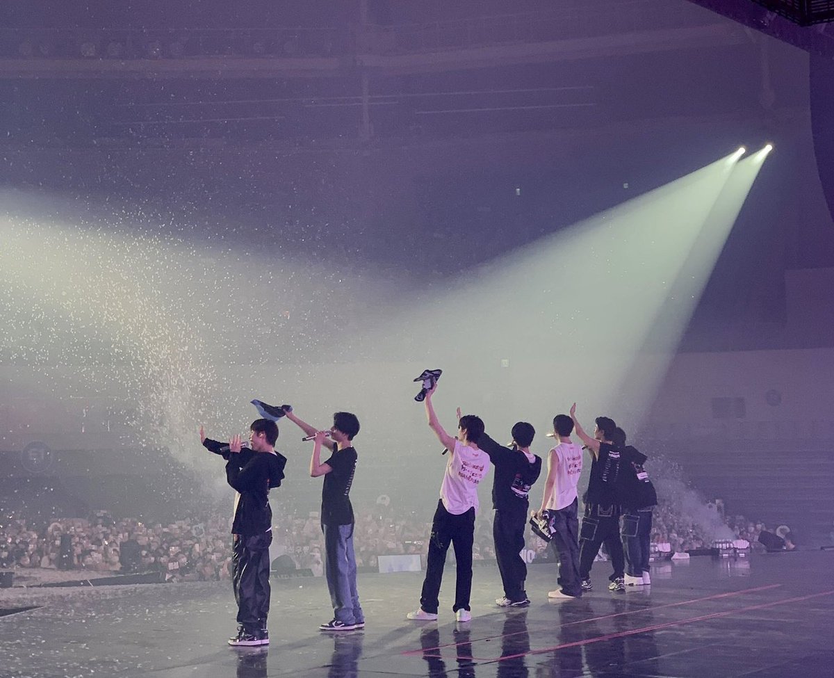 MyxinR's tweet photo. I vote #enhypen for Worldwide Fan's Choice Top 10 #MAMAVOTE https://t.co/Rfq93oXOlt