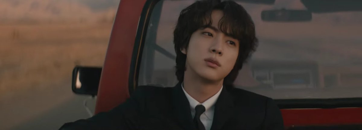 wangteaco's tweet photo. "And i love you" SEOKJIN 😭😭😭 https://t.co/Ke0wFy30Y4