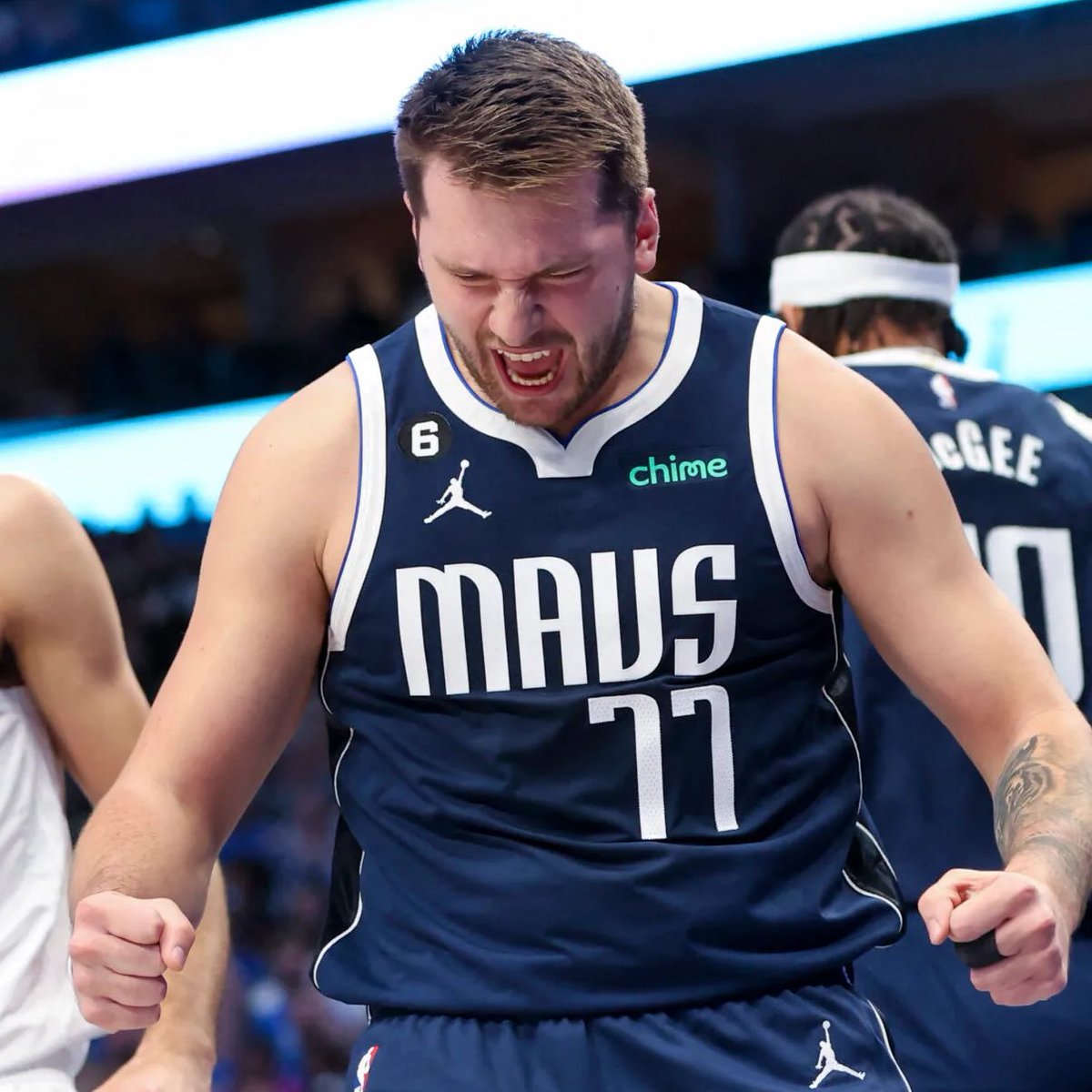 Doncic goes OFF again for 41 PTS/14 AST/11 REB/3STL to lead the Mavs past the Nets 129-125.

MVP form. 😮‍💨

RECAP: nba.sportsmatemobile.com/news/37019

#MFFL | #NBALive