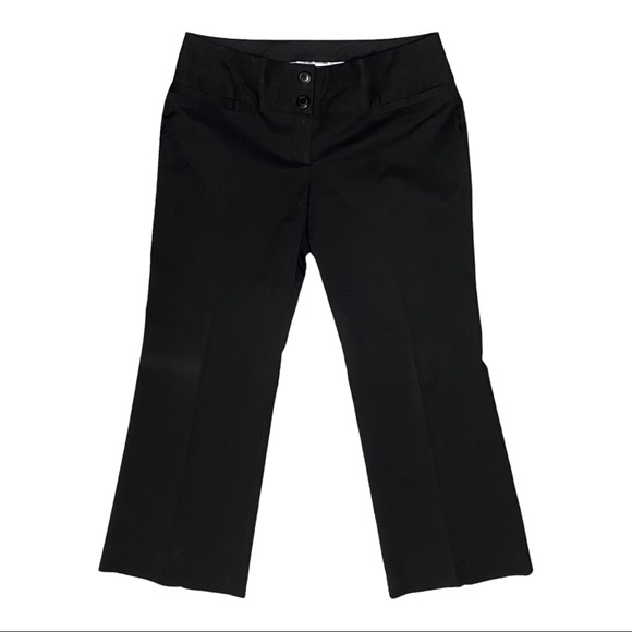 baerreg's tweet photo. So good I had to share! Check out all the items I'm loving on @Poshmarkapp #poshmark #fashion #style #shopmycloset #maurices #loversfriends: https://t.co/mnKbn1MzRM https://t.co/kG0YMsfQG6