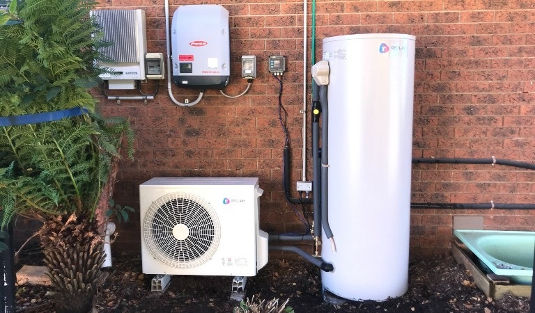 SustainableHour's tweet photo. Renewable and sustainable hot water systems that can save energy use and the cost of running a hot water system by 80 per cent
https://t.co/Ugm6bNZJXt
#SustainableLiving #EnergyRevolution #ClimateRevolution #AllForClimate #EnergySolutions #ClimateSolutions #CostOfLiving https://t.co/63oDLqcgB0