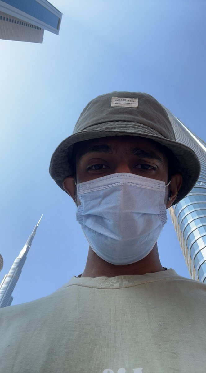 RubFayyaz's tweet photo. Gm fam!

#dubai #burjkhalifa #goodmorning https://t.co/zzdwnl4fGw