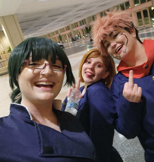 We&rsquo;re at Anime Weekend Atlanta come say hi 🤠 https://t.co/HJeeUUxN2a<a href="/tag/hxh"class="tags"><span>#hxh</span></a><a href="/tag/anyc"class="tags"><span>#anyc</span></a>