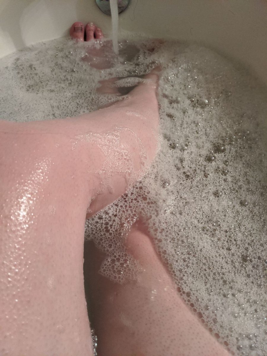 SweatyTransGirl's tweet photo. want you to send me a picture, gif, or video of what you would love to do with me~

#femboy #femboynsfw #trans #transnsfw #nsfw #nsfwtwt #nsfwtw #lewd #lewdnsfw #legs #legsinstockings #thighs #thigh #thighhighs #socks #feet #feetworshi̇p #naughty #sissy https://t.co/VzqxCunioL