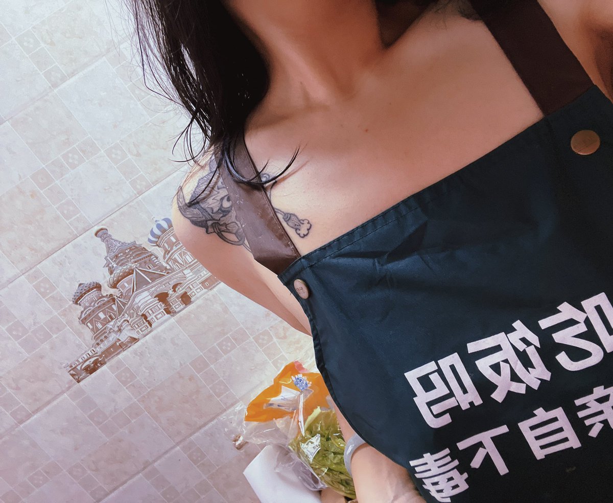 Witch_sub's tweet photo. @12345domer 吃了吗？我来下毒了。 https://t.co/ry2zTYY8I9