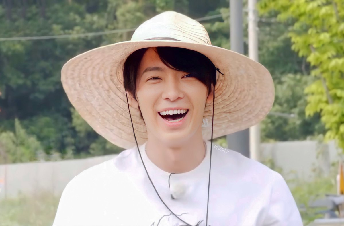 donghae pics tweet media