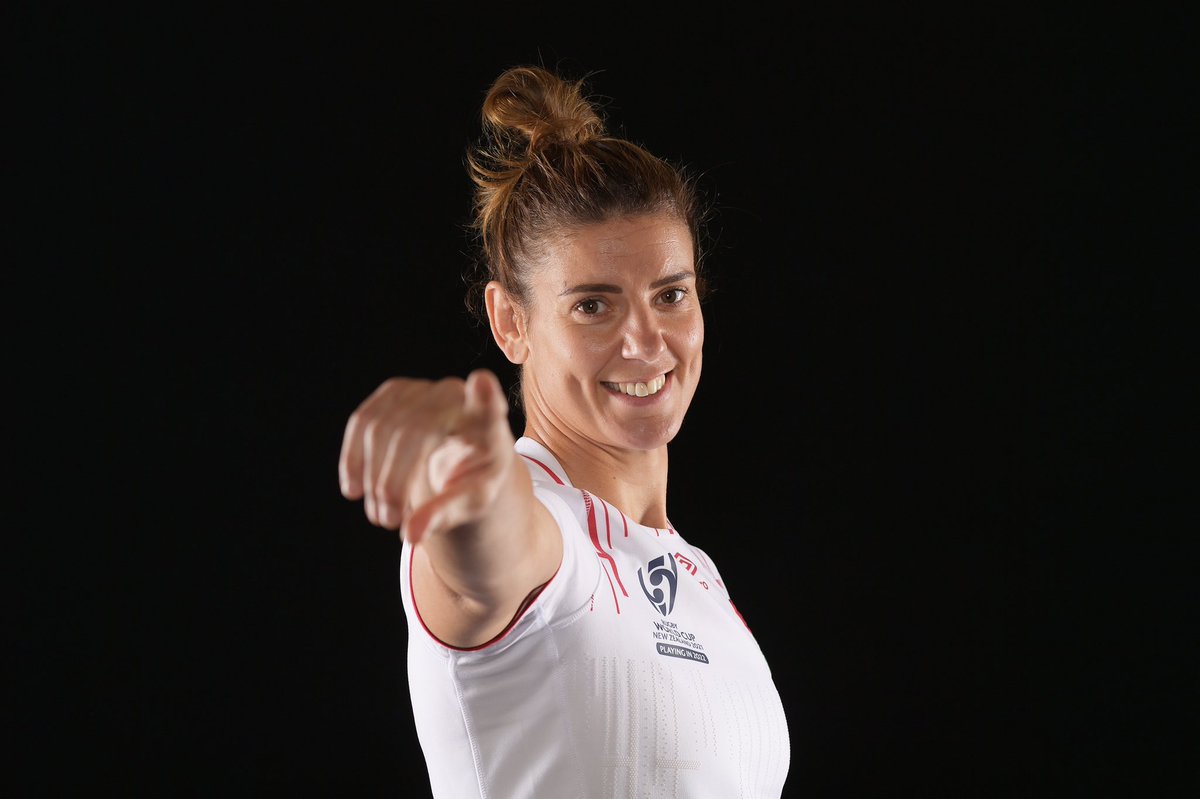 Congratulations to Red Roses Captain Sarah Hunter who will become the most-capped England international &amp; the most capped-women's player when she plays her 138th test in Sunday's <a href="/rugbyworldcup/">Rugby World Cup</a> quarter-final with Australia. Exceptional achievement. One of the greats.