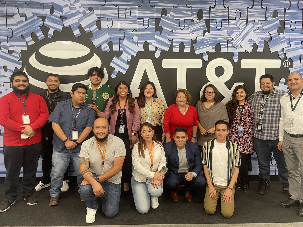 Deniz101's tweet photo. Leadership visit #LifeAtATT #MexicoCity  Leadership is action, thank you for yours. https://t.co/vsc6lPNevN