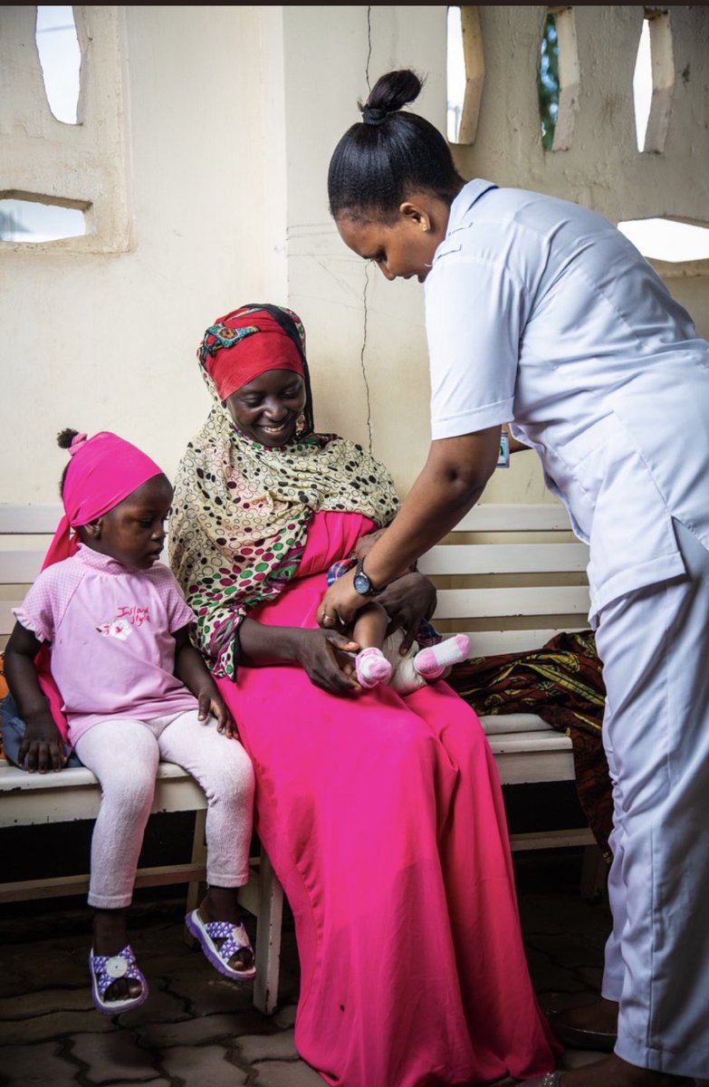 MarkB_Schreiner's tweet image. DYK: 
Through #HealthBasketFund 🇹🇿 @wizara_afyatz has constructed 304 health centres - particularly strengthening Comprehensive #EmONC 

@UNFPA proudly joins #DevelopmentPartners in renewing our support to #Tanzania’s health system.

 🇹🇿 🤝 🇩🇰 🇨🇦 🇮🇪 🇨🇭 🇰🇷 🇺🇳