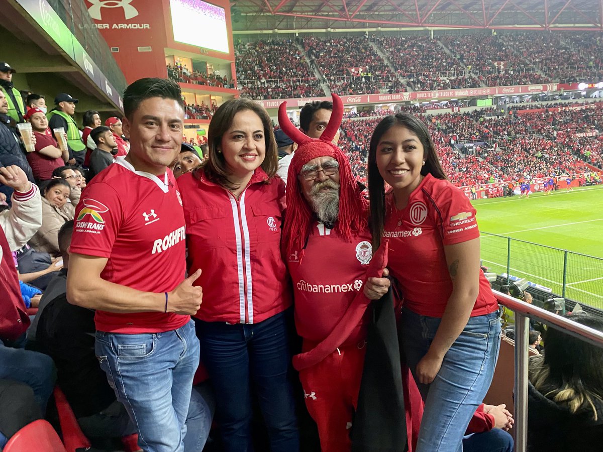 AnaLiliaHerrera's tweet image. ¡Con ⁦@TolucaFC⁩ hasta el final; vamos #Diablos! 👹👊🏼