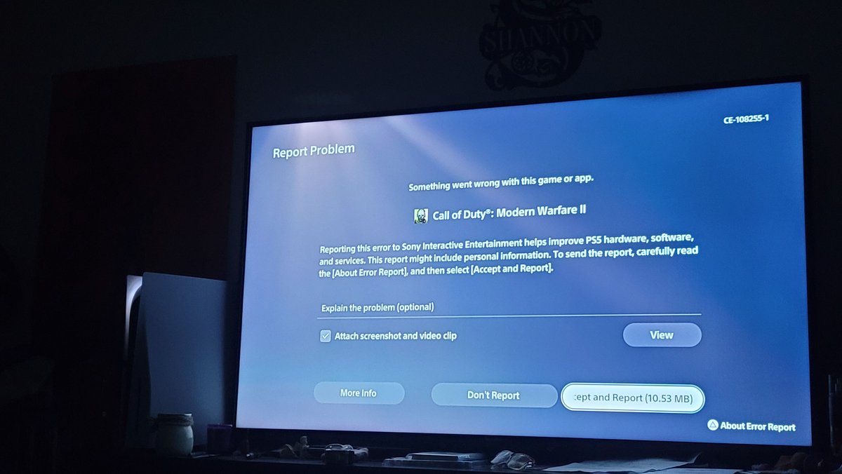 Smurflette06's tweet photo. Every time i try to join clan https://t.co/i8GpcCouzA