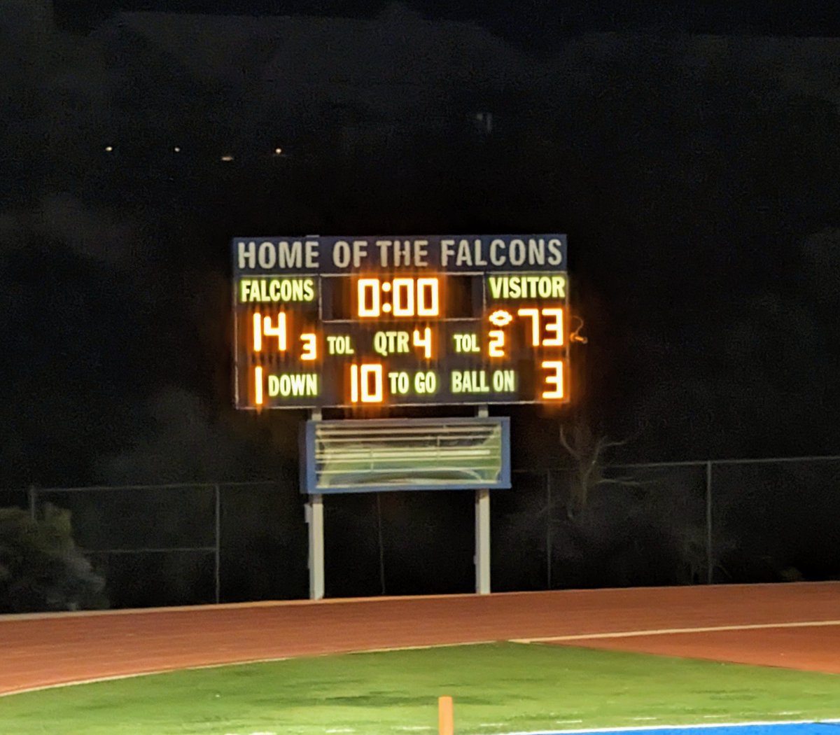 NickBastianAZ's tweet photo. @vctrojans Nicely done, fellas! #vcfb22 https://t.co/o1TCeopwAx
