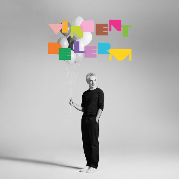 #NewReleases 20 anys d’una carrera impecable: Vincent Delerm publica «Comme une histoire», 35 cançons del seu repertori amb una nova lectura al piano i uns inèdits.
⏯ lnk.to/VincentDelermC…
#frenchmusic #NewMusicFriday #popmusic #pianosolo #piano