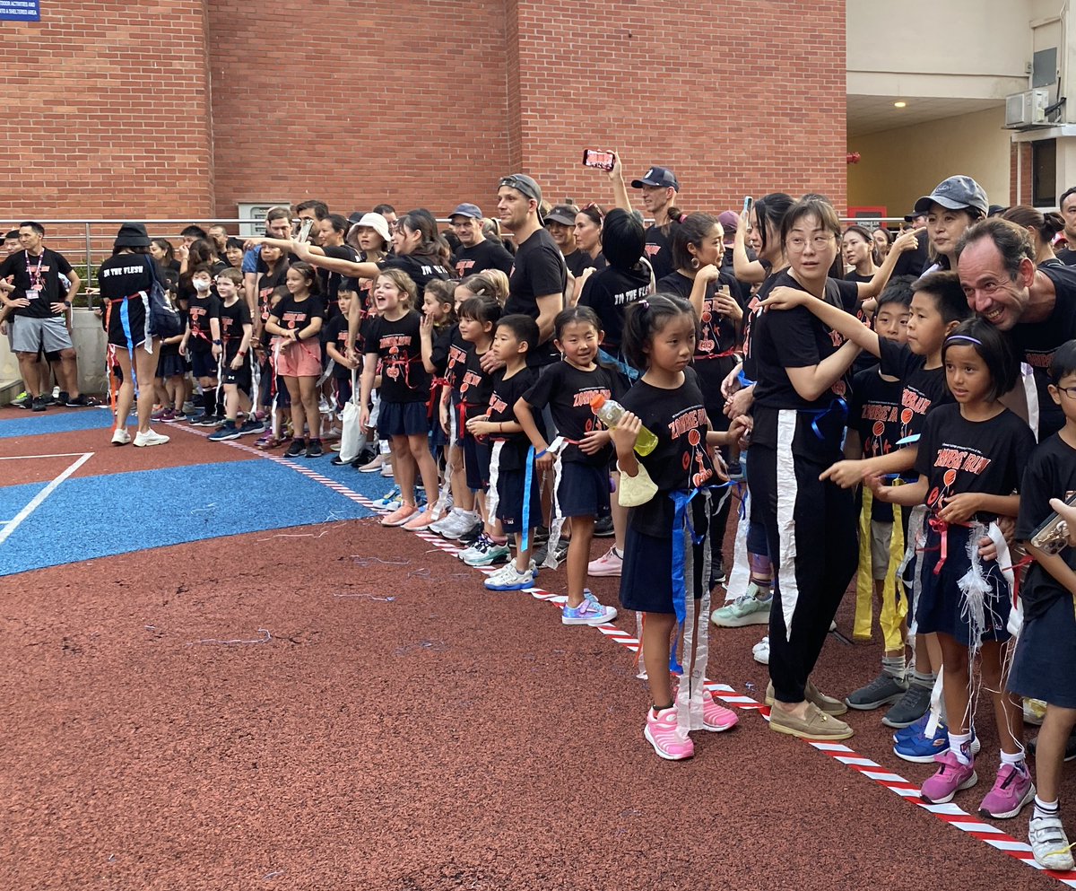 Picture a hundred HS ‘zombies’ taking ‘lives’ (ribbons) from K-8 students.200 kids and families in the K-2 event alone! All for fun! $ raised for Gawad Kalinga - on a mission to eradicate poverty for 5m families by 2024. You better run! #sasedu <a href="/SAmericanSchool/">Singapore American School</a>