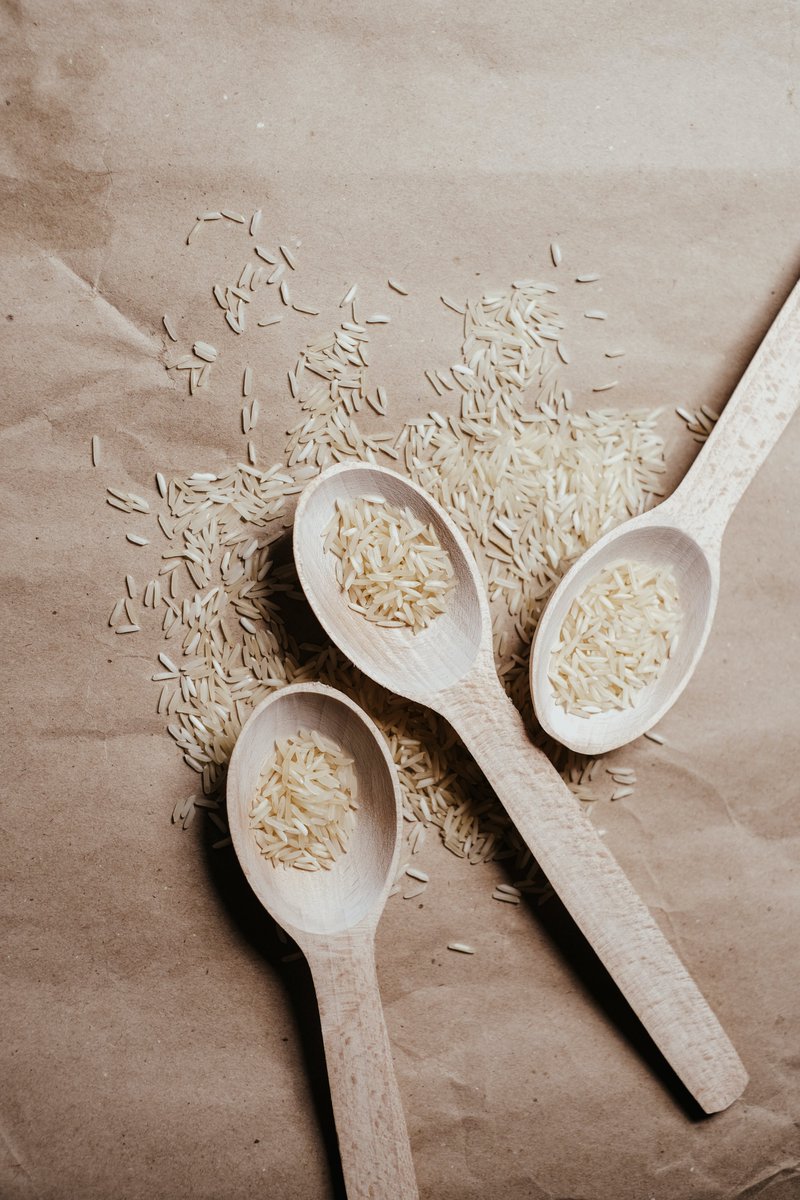 3onzasymedia's tweet photo. 🤔 ¿Sabías qué...?

👉 El arroz es el segundo alimento más consumido en el mundo, solo por detrás del trigo.

#3OnzasYMedia https://t.co/13D2foS8AN