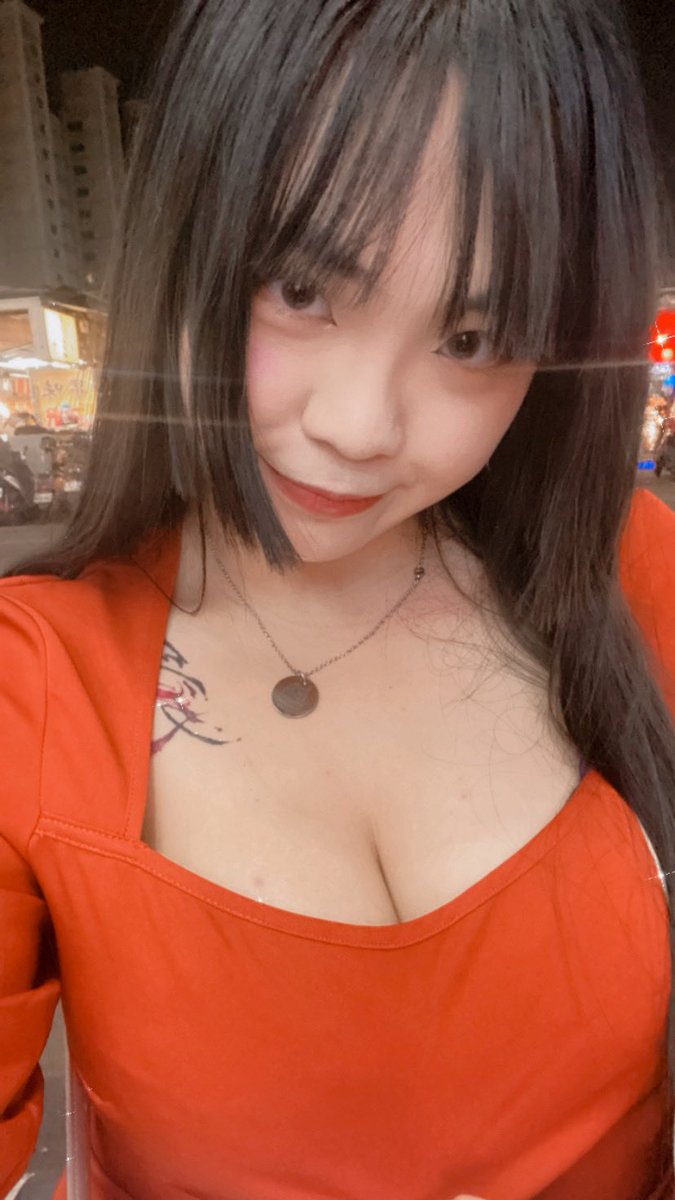 猜我在哪裡要做什麼ㄋ https://t.co/qMjJtnvpA8