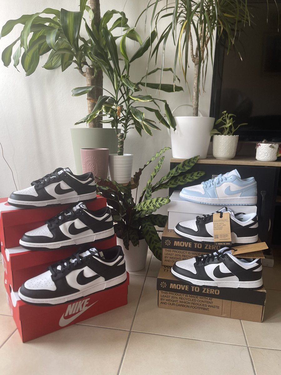 Little succes in hand 3 Mens dunk black 2 NN dunk black and 6 J1 alu (5 in transit)

thanks to <a href="/igotflames670/">igotflames</a> and <a href="/MonarchyACO/">MonarchyACO</a>