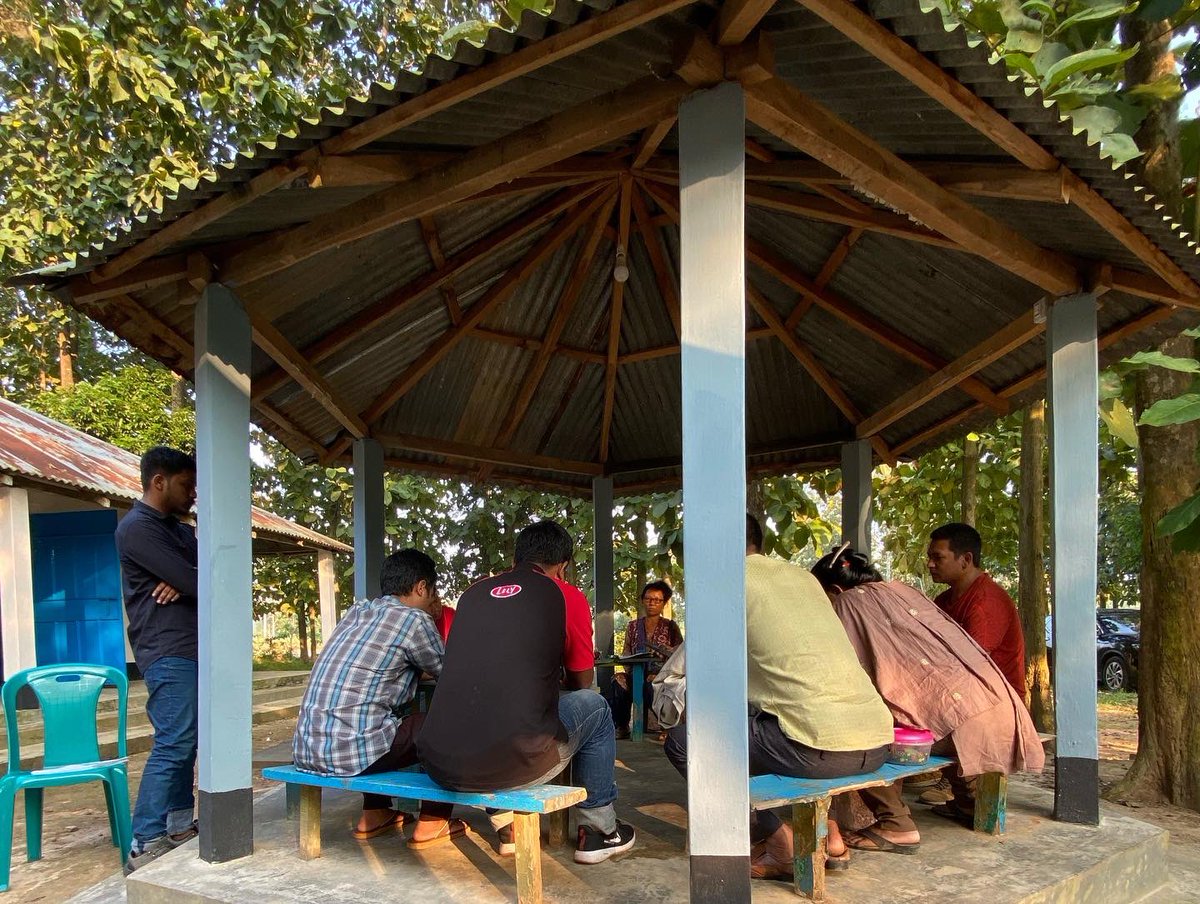 FNFinBangladesh's tweet photo. Concluded a field training for an FNF supported study on Minority Inclusion in Entrepreneurship - analysing employment status of indigenous population in Madhupur, Tangail and Haluaghat, Mymensingh.
#research #study #minorityinclusion #entrepreneurship #situationanalysis https://t.co/qcasXqR66a